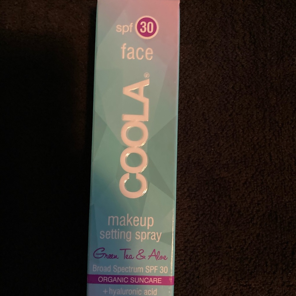 SPF facial mist